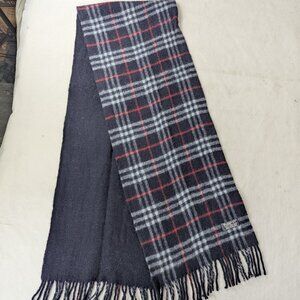 Burberrys Navy Blue Check | Unisex | 100% Lambswool Scarf | Made in England